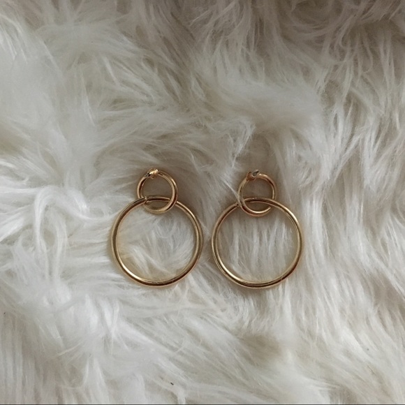 Dainty Hoop Earrings - Picture 2 of 2